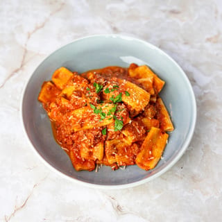 Rigatoni  Bolognese